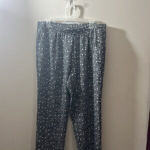 Zac and Rachel Pants size large! Black and white. 100% polyester! Very nice!